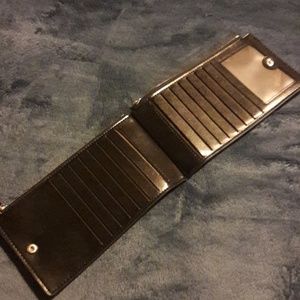 Black wallet